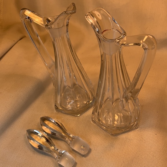 Vintage/Antique hand blown glass bottles w/stopper - Picture 9 of 12